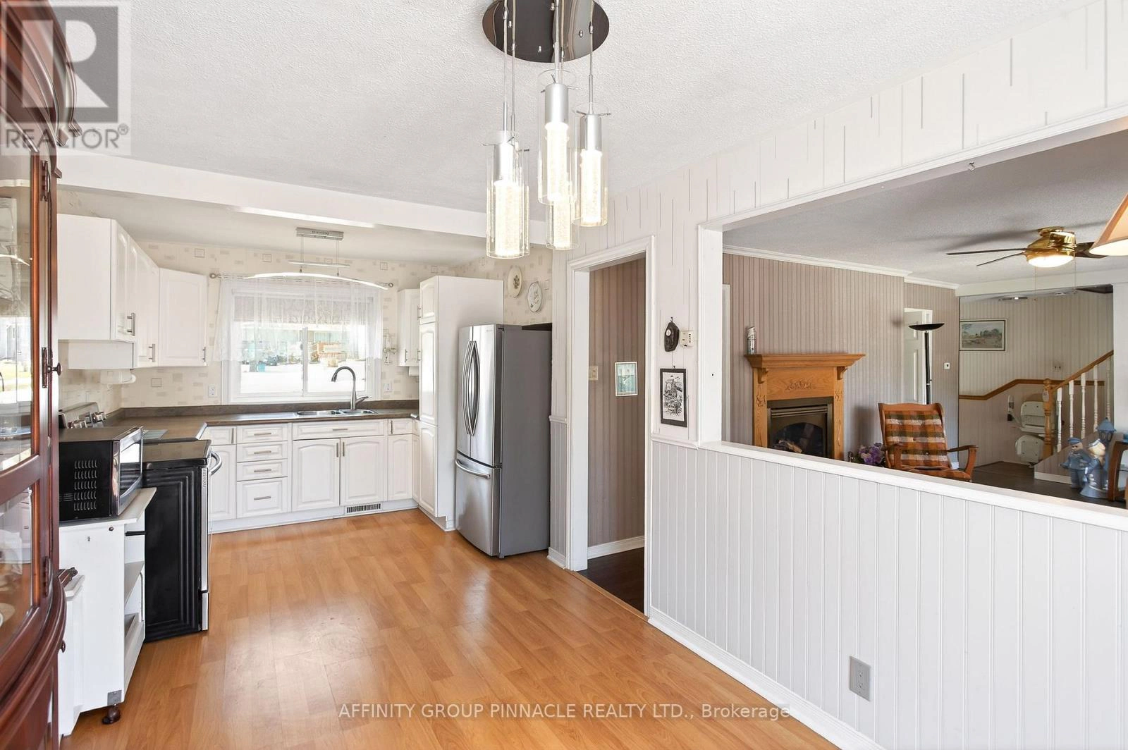 272 Crosby Drive, Kawartha Lakes, Ontario K0M 1A0 - Photo 11 - X12972918