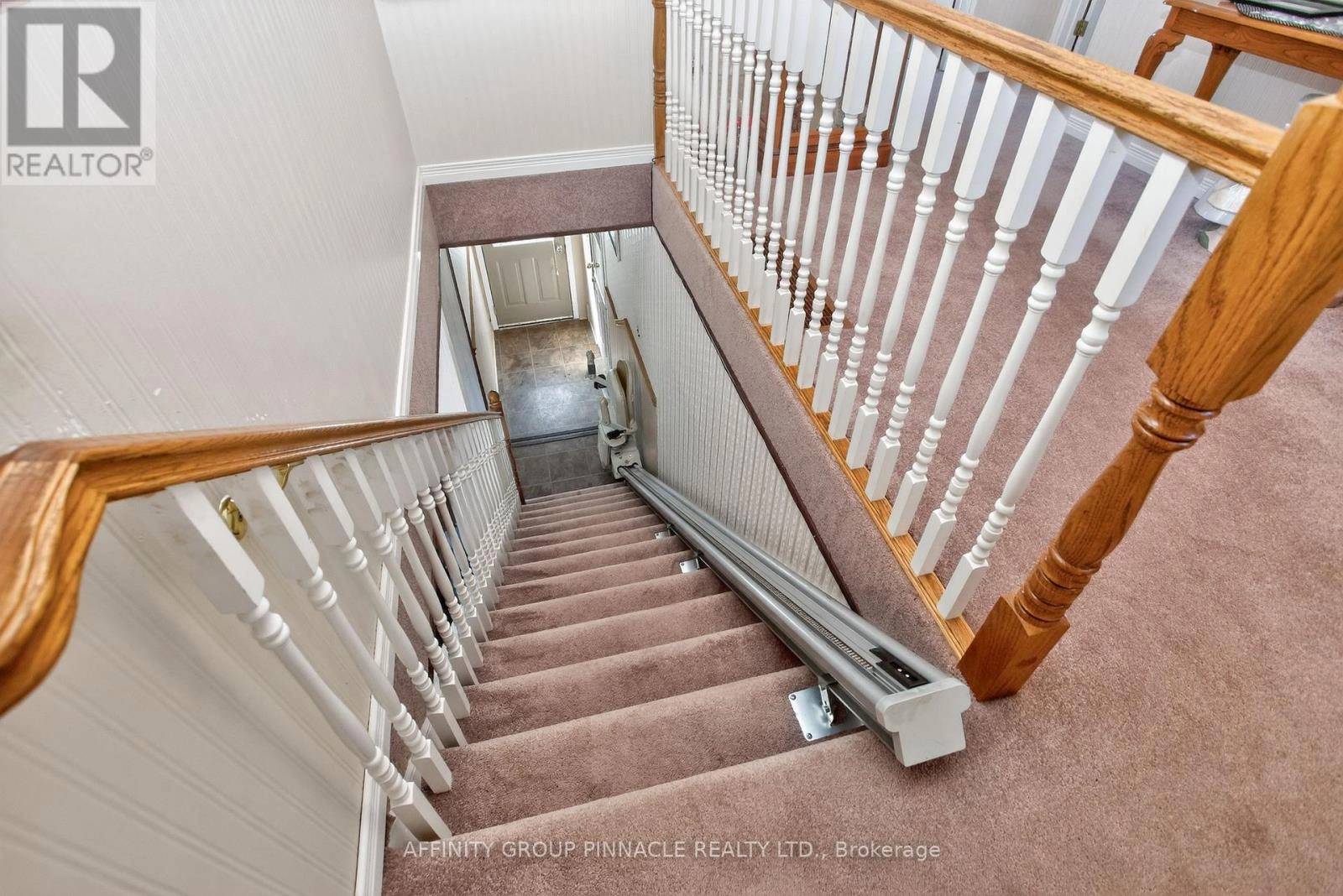 272 Crosby Drive, Kawartha Lakes, Ontario K0M 1A0 - Photo 13 - X12972918