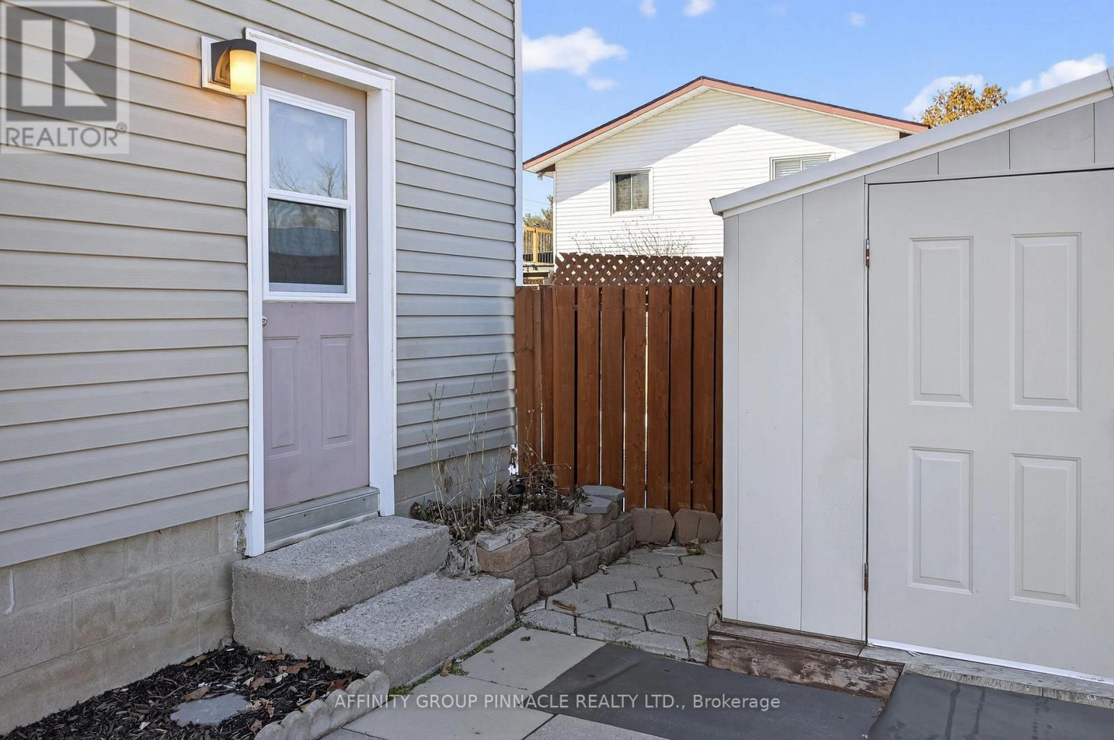 272 Crosby Drive, Kawartha Lakes, Ontario K0M 1A0 - Photo 24 - X12972918