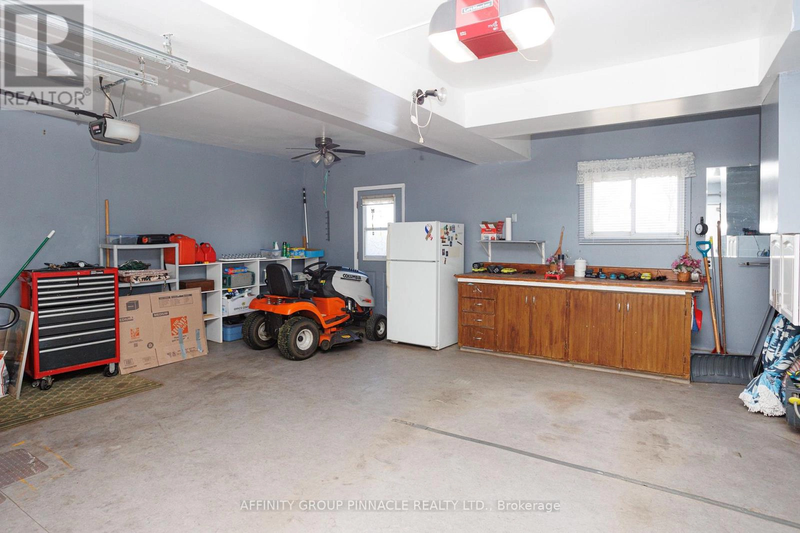 272 Crosby Drive, Kawartha Lakes, Ontario K0M 1A0 - Photo 27 - X12972918