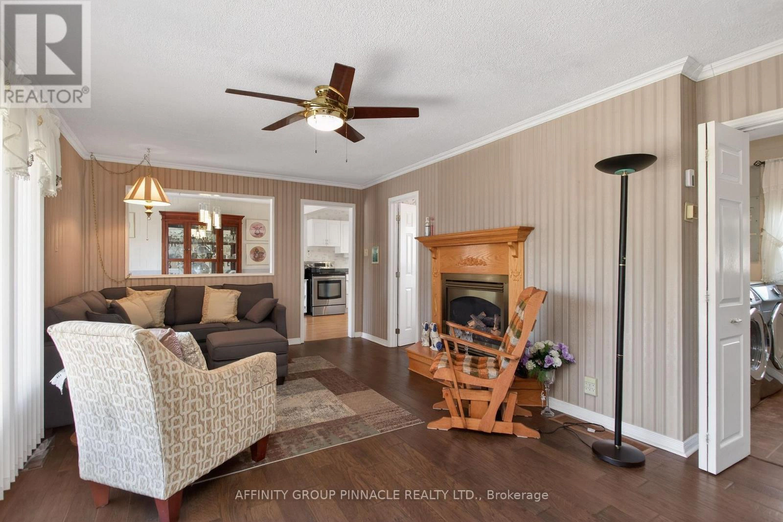 272 Crosby Drive, Kawartha Lakes, Ontario K0M 1A0 - Photo 5 - X12972918