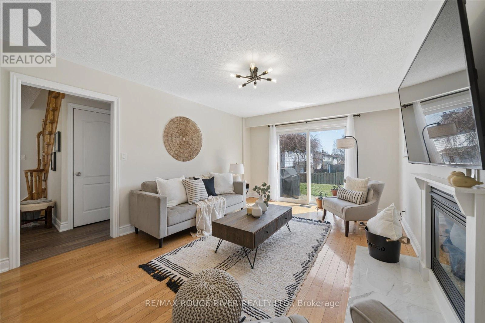 54 Rosalynne Avenue, Clarington, Ontario L1C 3X8 - Photo 12 - E12975018