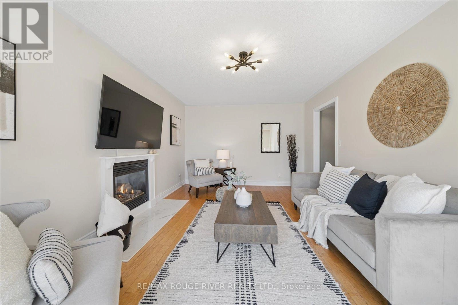 54 Rosalynne Avenue, Clarington, Ontario L1C 3X8 - Photo 27 - E12975018