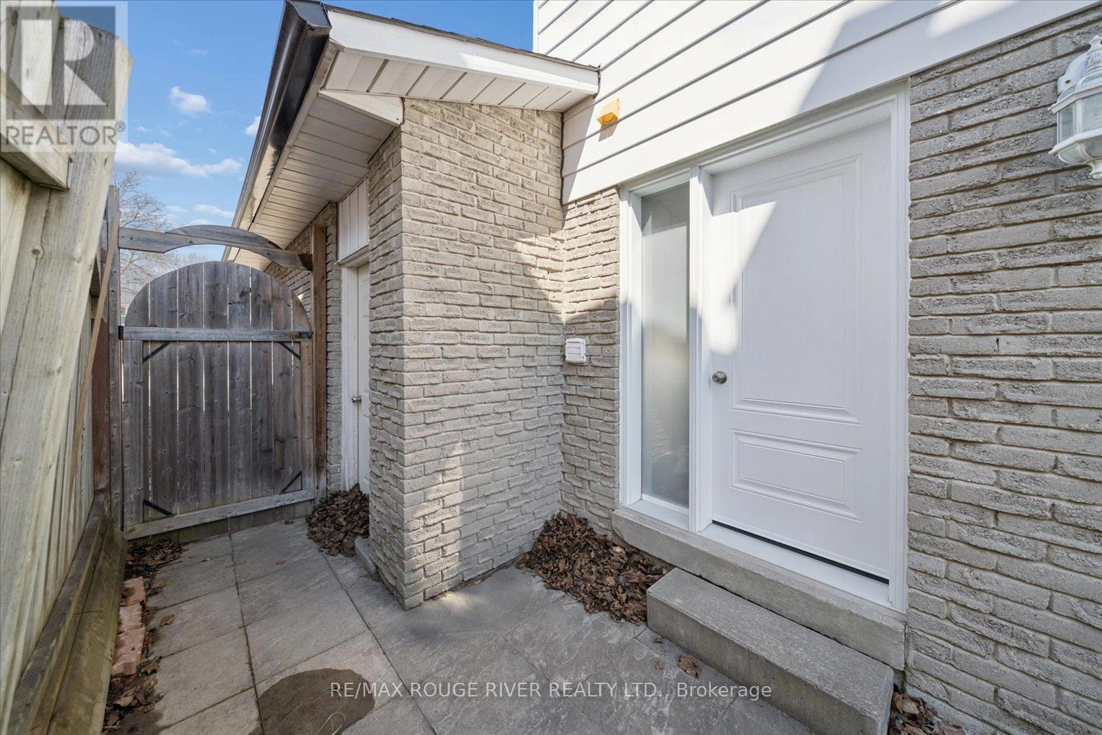 54 Rosalynne Avenue, Clarington, Ontario L1C 3X8 - Photo 48 - E12975018