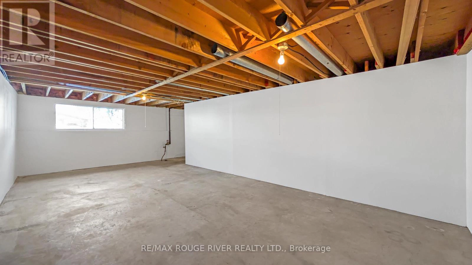 20 Coyle Crescent, Selwyn, Ontario  K9J 6X5 - Photo 28 - X12978378