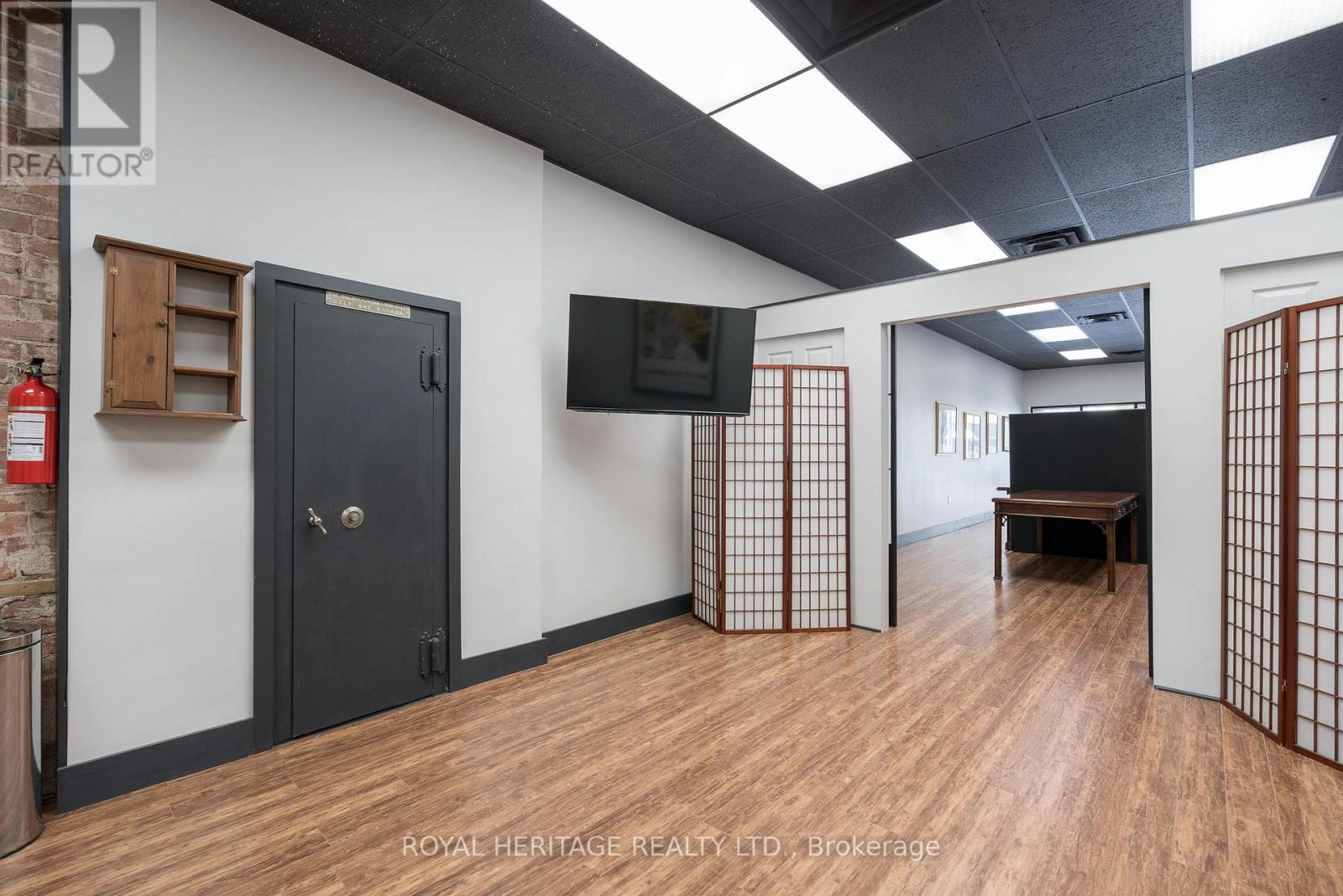 269 Front Street, Belleville, Ontario K8N 2Z6 - Photo 26 - X12740708