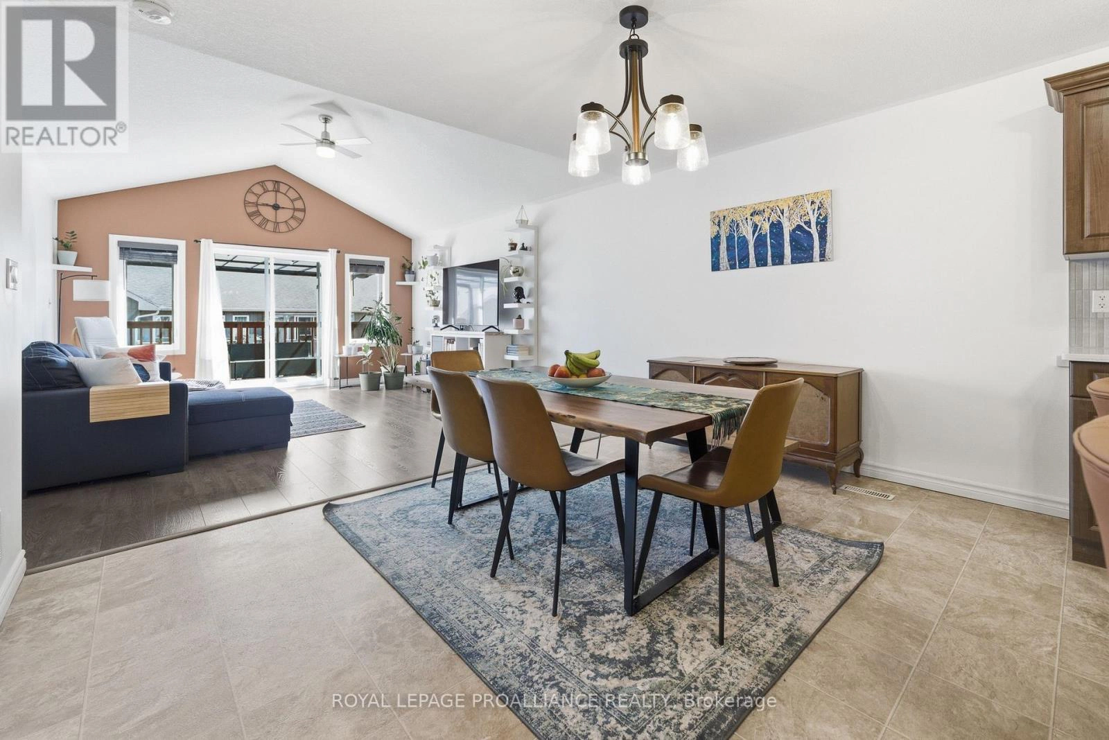 20 Chinook Street, Belleville, Ontario  K8P 0C4 - Photo 12 - X12983020