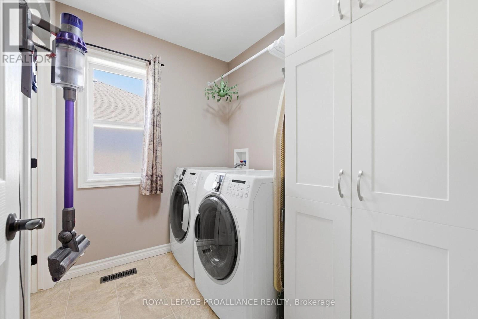 20 Chinook Street, Belleville, Ontario  K8P 0C4 - Photo 23 - X12983020