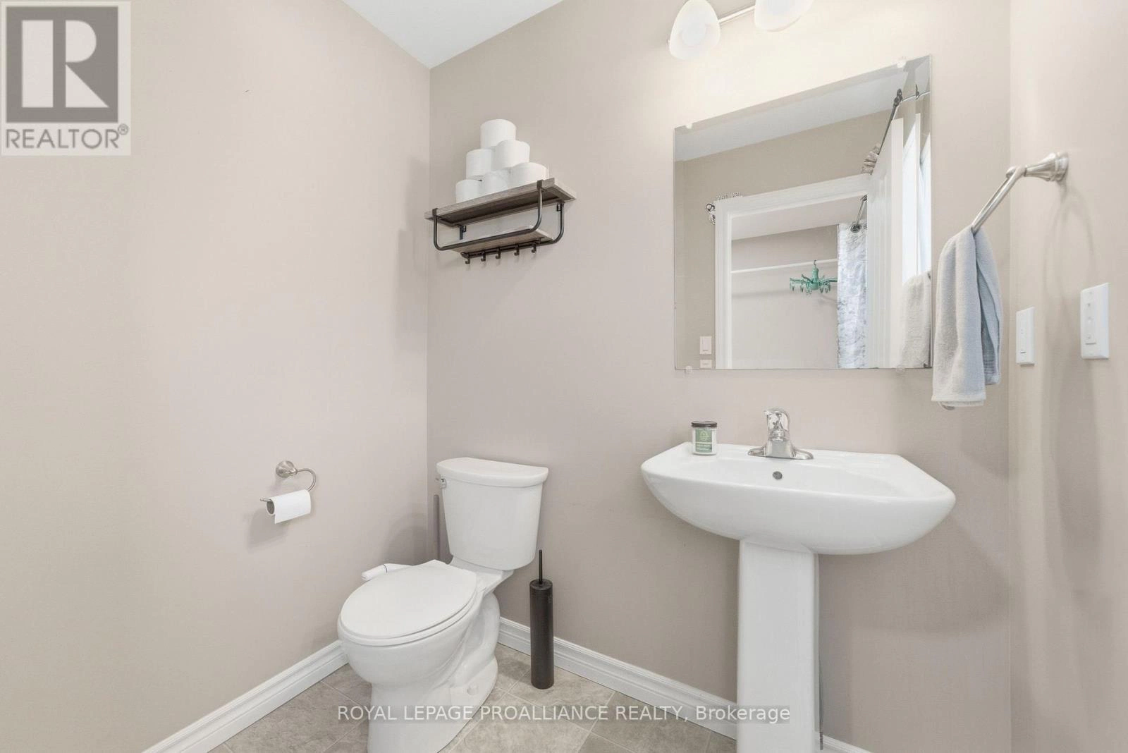 20 Chinook Street, Belleville, Ontario  K8P 0C4 - Photo 24 - X12983020