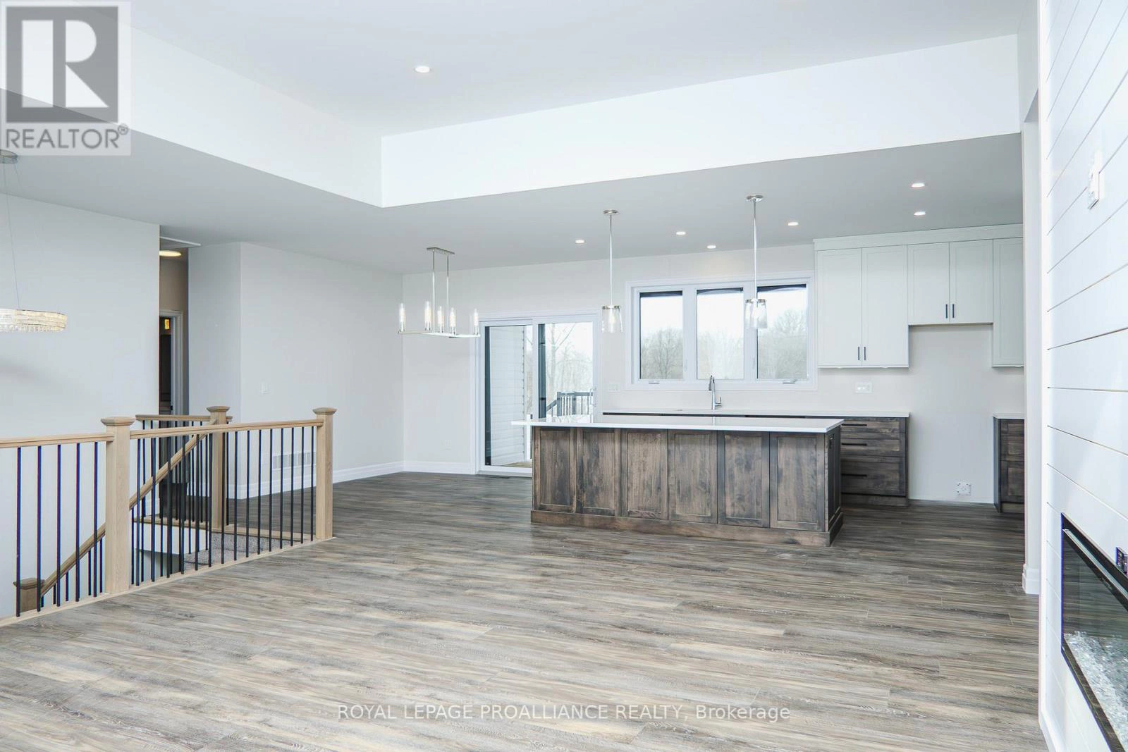 2461 Victoria Road, Prince Edward County, Ontario  K0K 1L0 - Photo 16 - X12983834