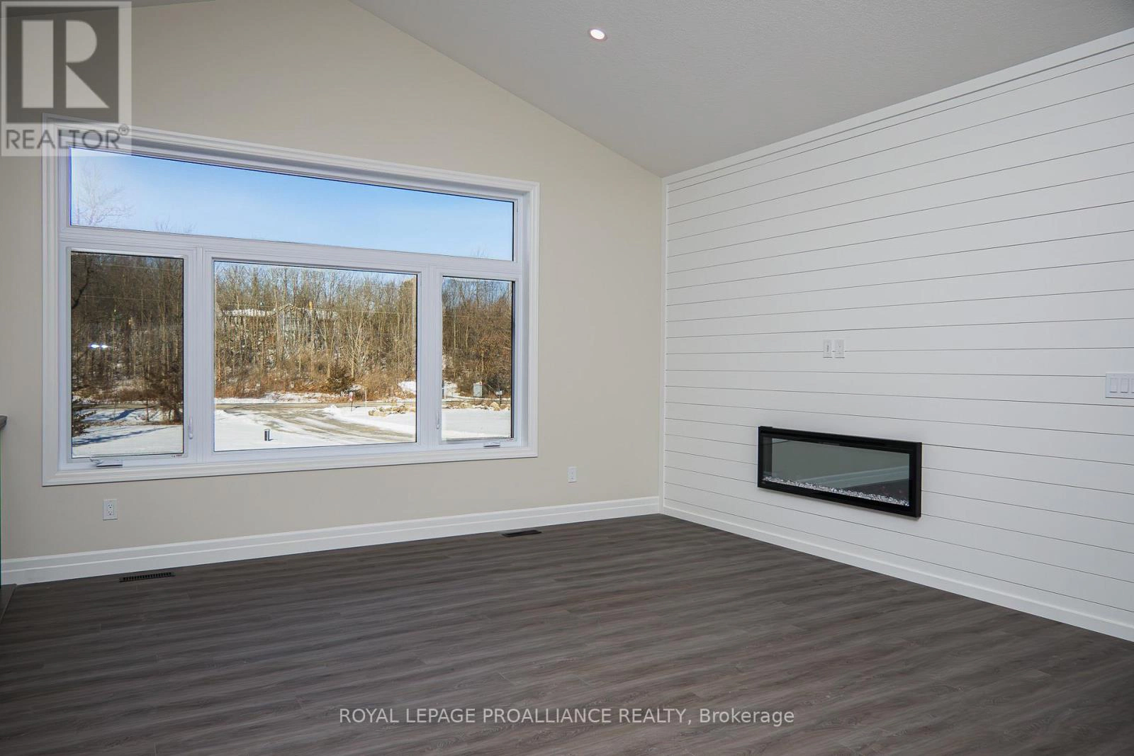 2461 Victoria Road, Prince Edward County, Ontario  K0K 1L0 - Photo 24 - X12983834