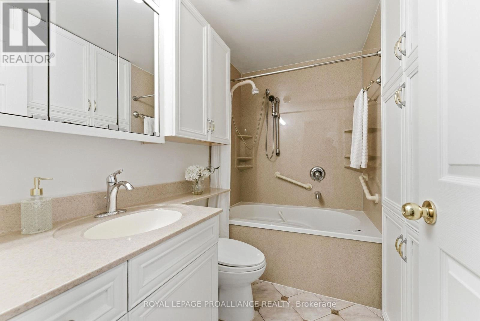 G - 168g Singleton Drive, Belleville, Ontario  K8N 5H4 - Photo 24 - X12977288