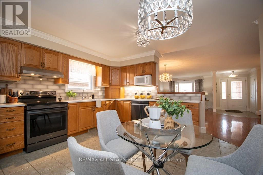 383 Wallace Drive, Kawartha Lakes, Ontario  K9V 6K7 - Photo 18 - X12965950