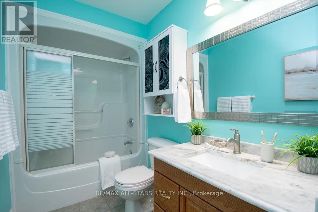 383 Wallace Drive, Kawartha Lakes, Ontario  K9V 6K7 - Photo 40 - X12965950