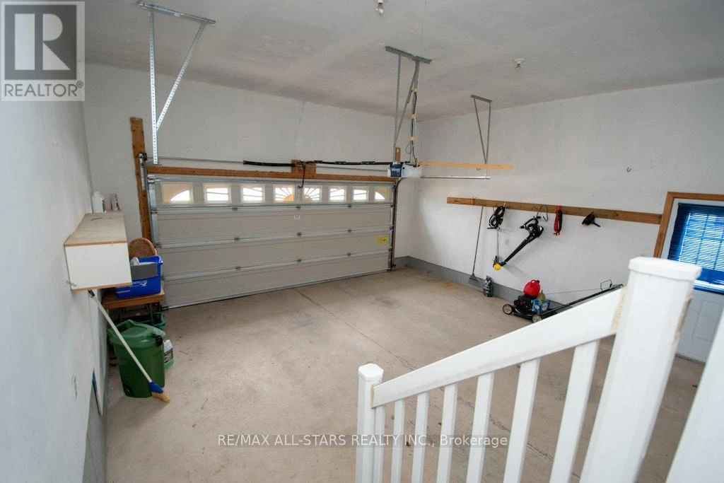 383 Wallace Drive, Kawartha Lakes, Ontario  K9V 6K7 - Photo 47 - X12965950