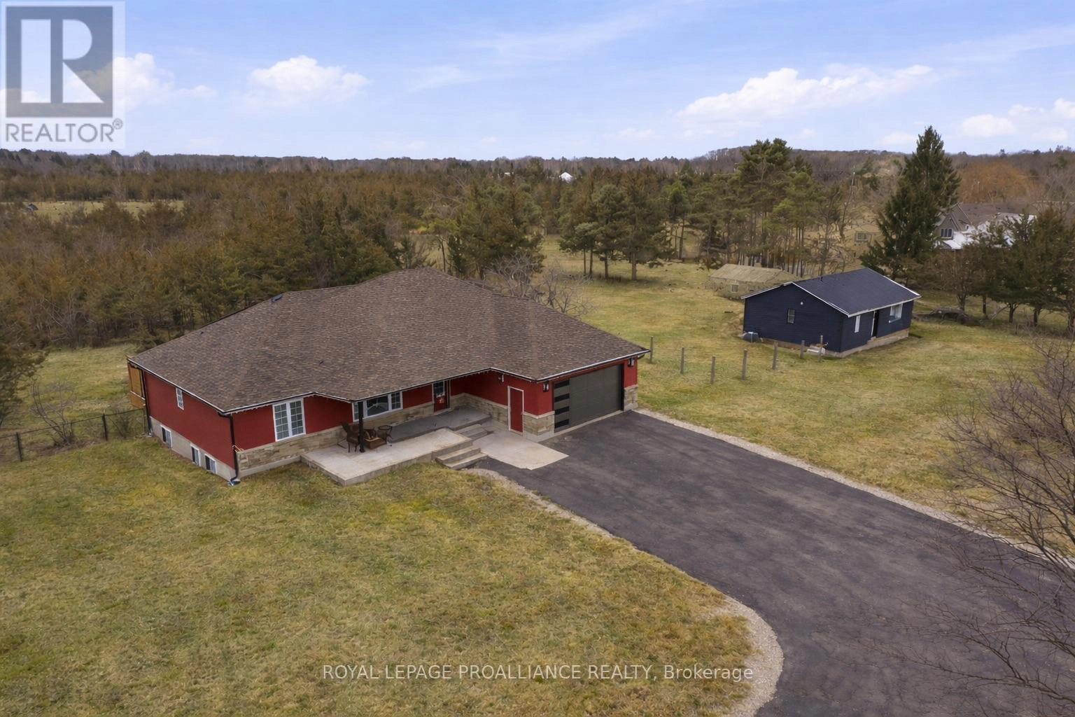 3741 County Road 3, Prince Edward County, Ontario  K0K 1L0 - Photo 1 - X12812606