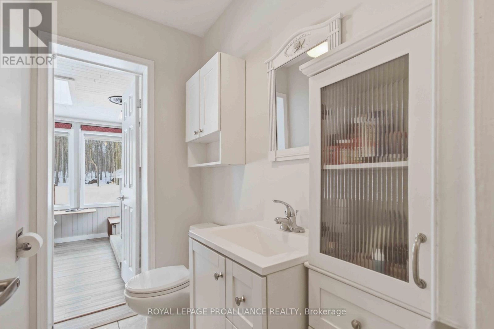 553 Whites Road, Quinte West, Ontario  K7V 0P7 - Photo 17 - X12805464