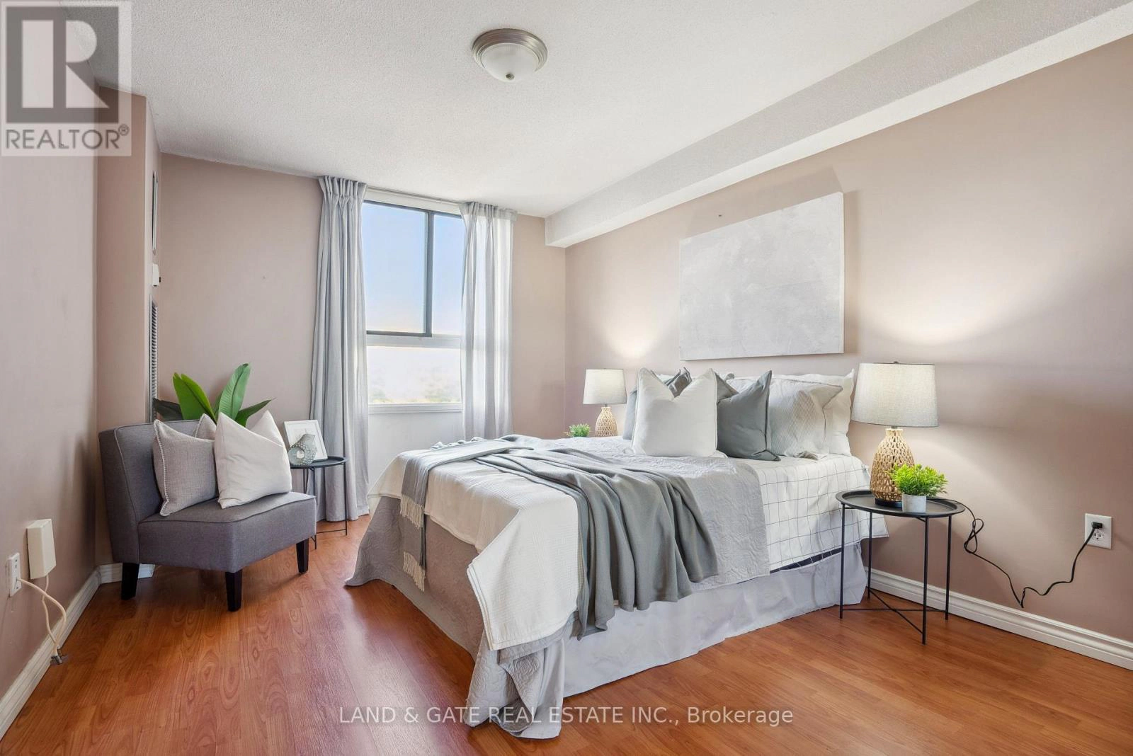 702 - 260 Seneca Hill Drive, Toronto, Ontario  M2J 4S6 - Photo 23 - C12986056