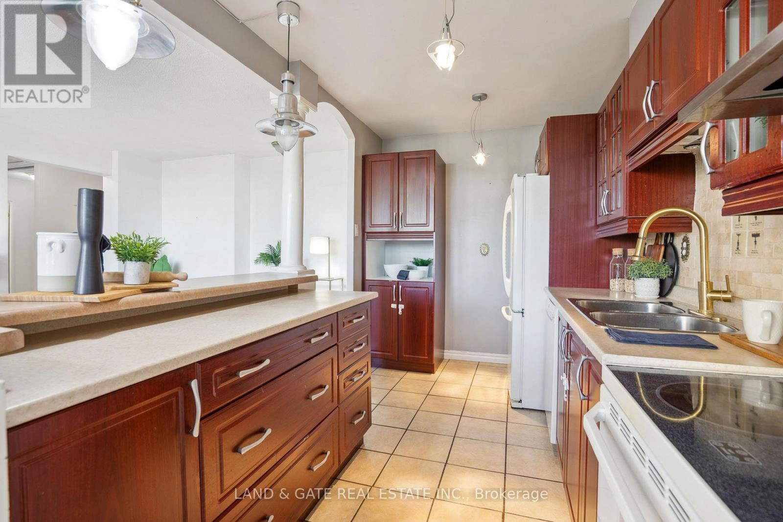 702 - 260 Seneca Hill Drive, Toronto, Ontario  M2J 4S6 - Photo 16 - C12986056