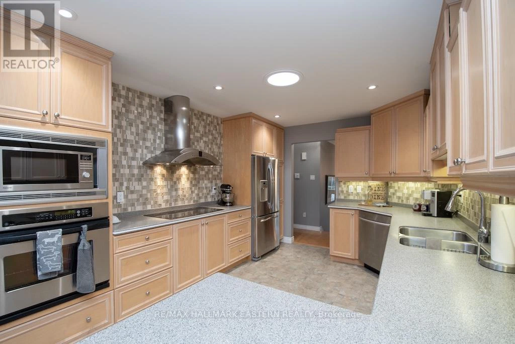 4 Huntingwood Crescent, Kawartha Lakes, Ontario  K0M 1A0 - Photo 10 - X12997250