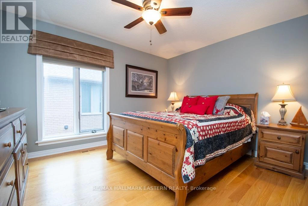 4 Huntingwood Crescent, Kawartha Lakes, Ontario  K0M 1A0 - Photo 21 - X12997250