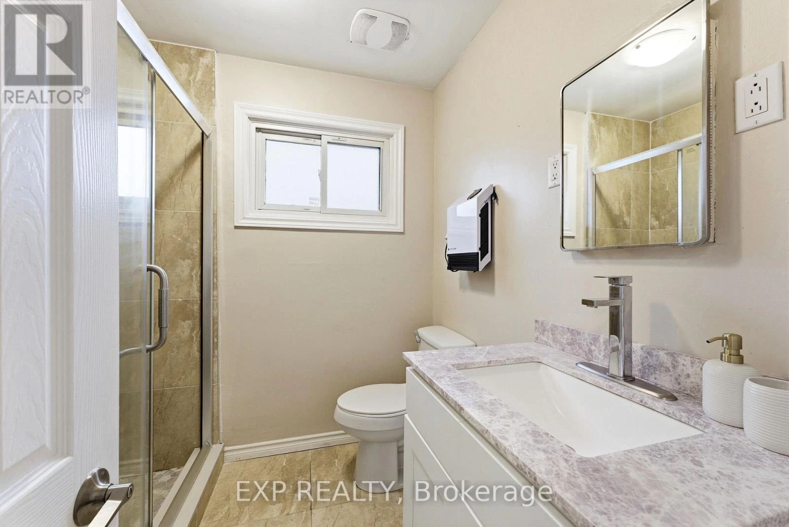 10 Plaza Square, Belleville, Ontario  K8N 4J3 - Photo 19 - X12998944