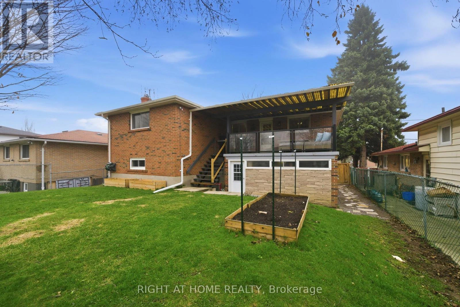 826 West Shore Boulevard, Pickering, Ontario  L1W 2V6 - Photo 24 - E13007514