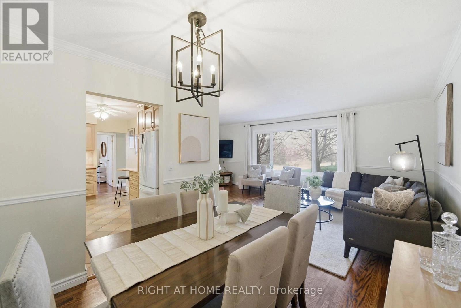 826 West Shore Boulevard, Pickering, Ontario  L1W 2V6 - Photo 5 - E13007514