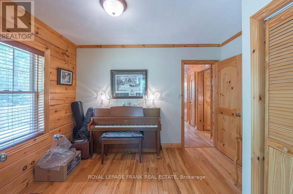 120 Sugarbush Crescent, Trent Lakes, Ontario  K0L 1J0 - Photo 18 - X12702576