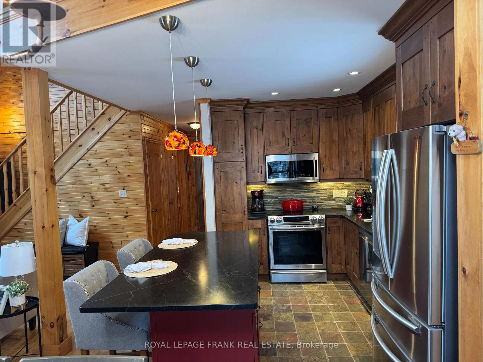 120 Sugarbush Crescent, Trent Lakes, Ontario  K0L 1J0 - Photo 5 - X12702576