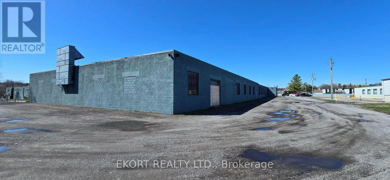 10 Canal Street, Quinte West, Ontario  K8V 4K2 - Photo 6 - X12989650