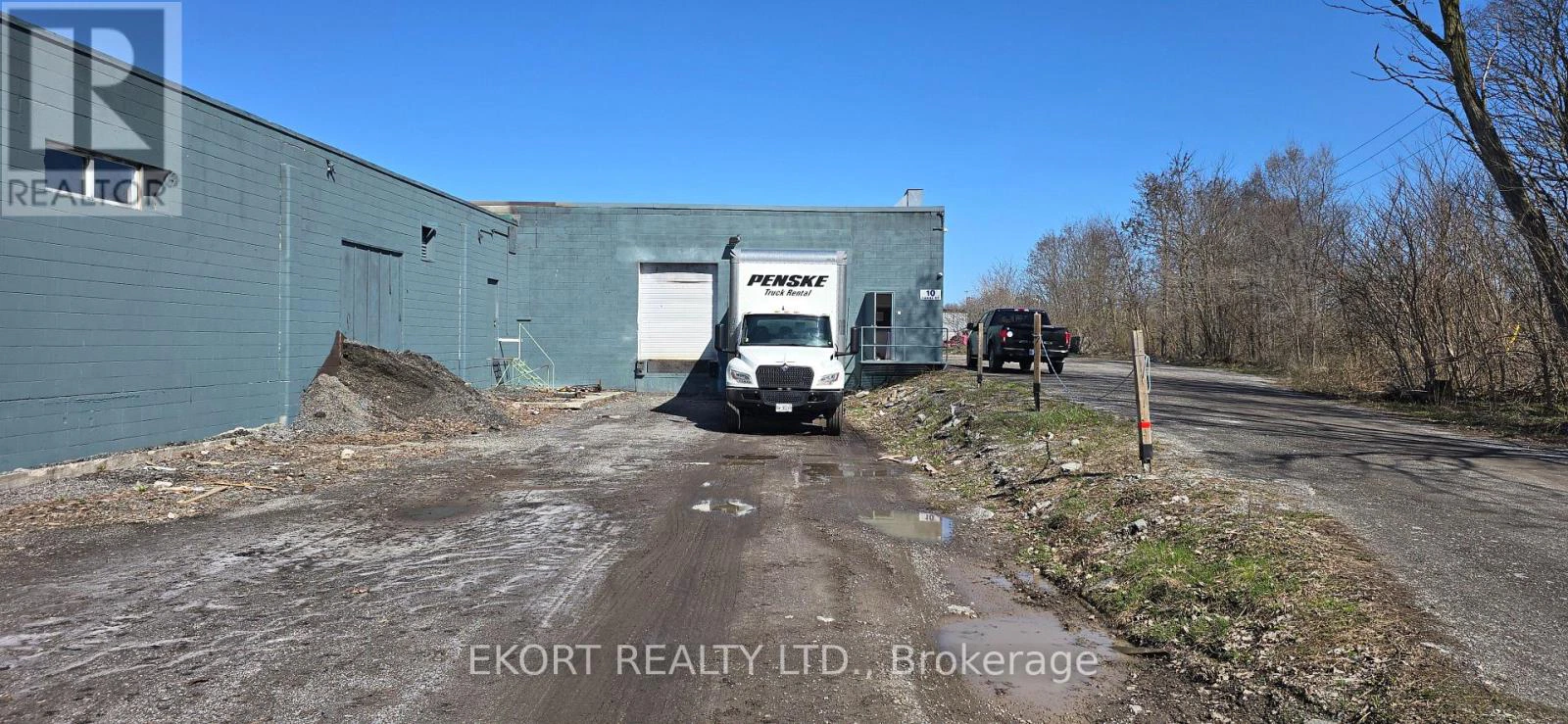 10 Canal Street, Quinte West, Ontario  K8V 4K2 - Photo 8 - X12989650