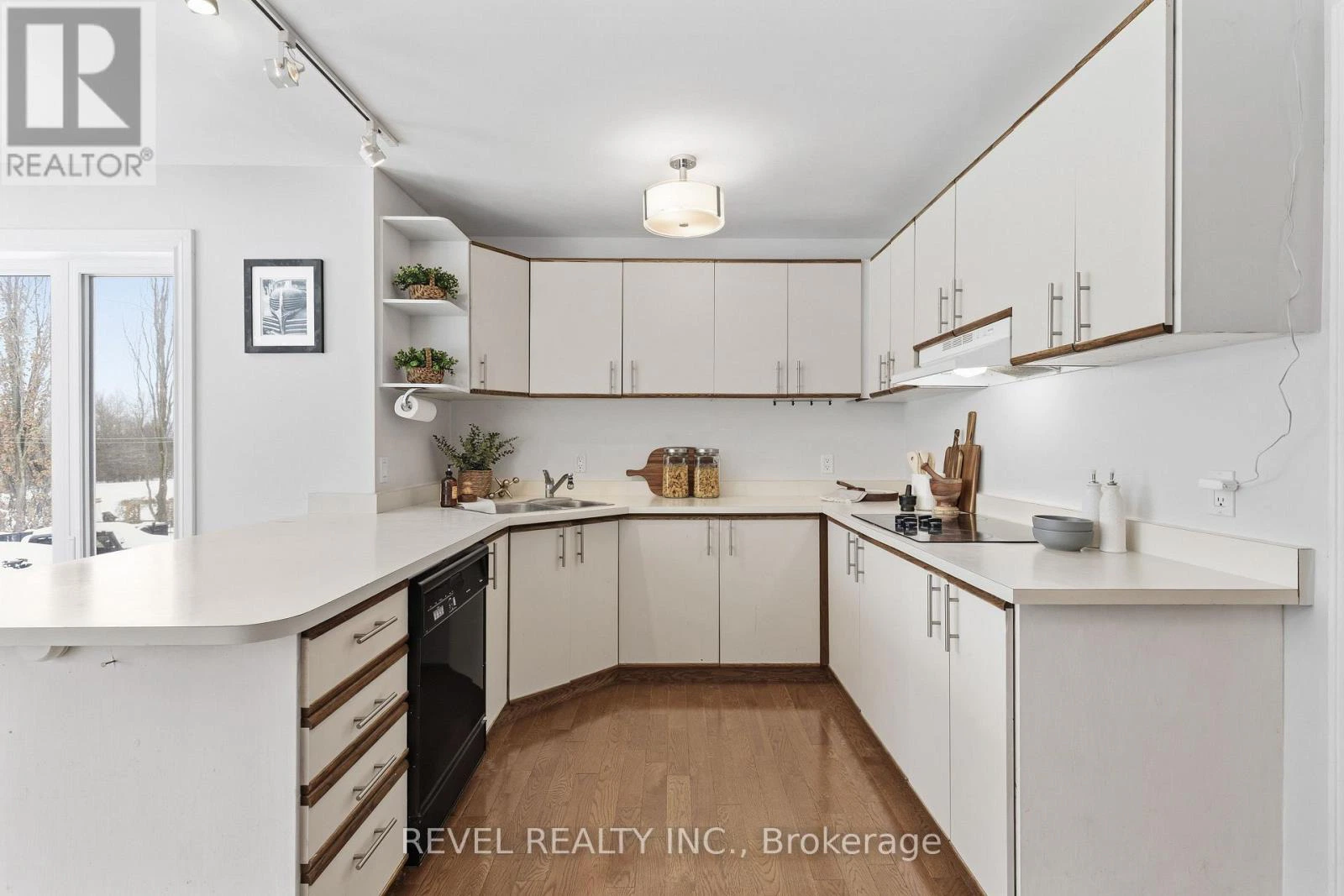 30 Castle Harbour Drive, Scugog, Ontario  L9L 1P5 - Photo 11 - E13006966