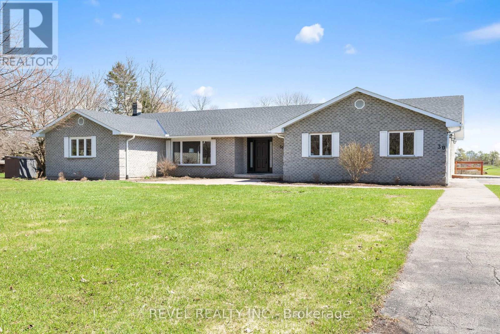 30 Castle Harbour Drive, Scugog, Ontario  L9L 1P5 - Photo 3 - E13006966