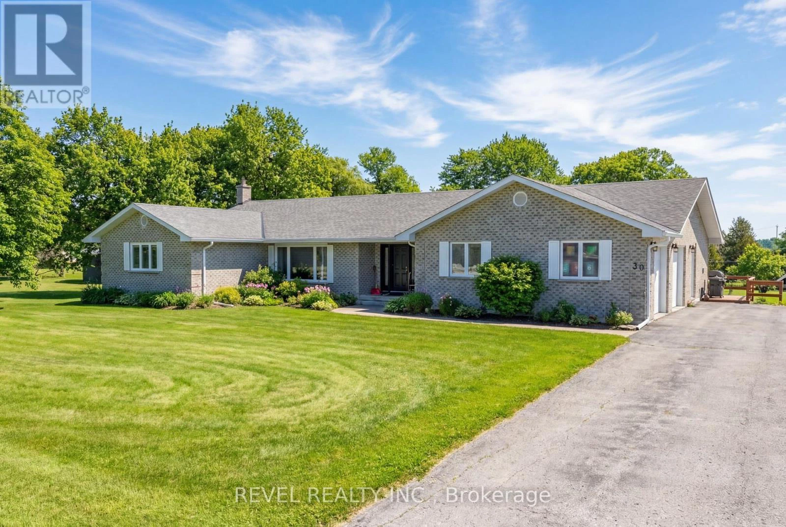 30 Castle Harbour Drive, Scugog, Ontario  L9L 1P5 - Photo 4 - E13006966