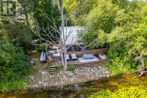 142 Outlet Road, Prince Edward County, Ontario  K0K 1P0 - Photo 1 - X11917298