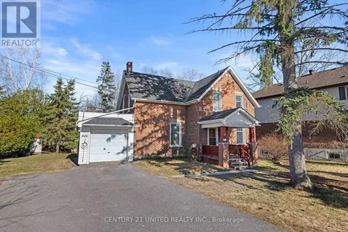 526 Monaghan Road, Peterborough South, Ontario  K9J 5H5 - Photo 1 - X12100663