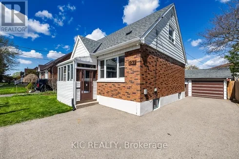 157 Warren Avenue, Oshawa, Ontario  L1J 4G5 - Photo 1 - E12132964