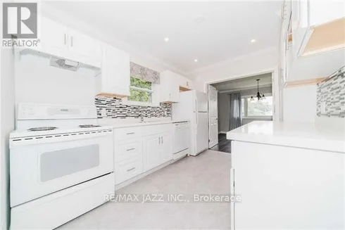 93 Beatrice Street W, Oshawa, Ontario  L1G 3M7 - Photo 2 - E12136760