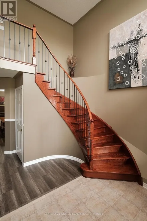 1403 Ireland Drive, Peterborough West, Ontario  K9K 0A7 - Photo 3 - X12137384