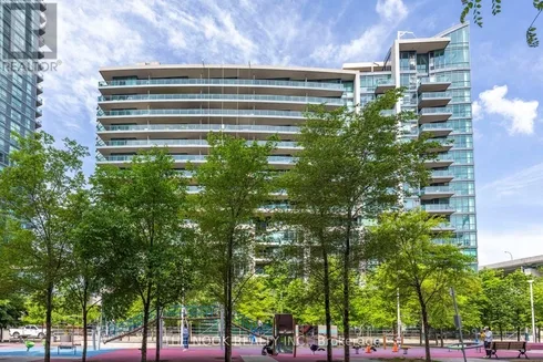 1468 - 209 Fort York Boulevard, Toronto, Ontario  M5V 4A1 - Photo 2 - C12140652