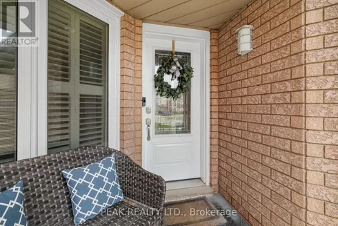 80 Fry Crescent, Clarington, Ontario  L1C 4Y3 - Photo 2 - E12136525