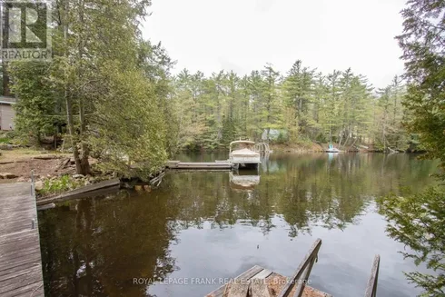 1070 Towering Oaks Trail, Minden Hills, Ontario  K0M 2L0 - Photo 3 - X12154241