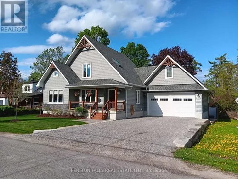 138 Queen Street N, Kawartha Lakes, Ontario  K0M 1N0 - Photo 2 - X12155910
